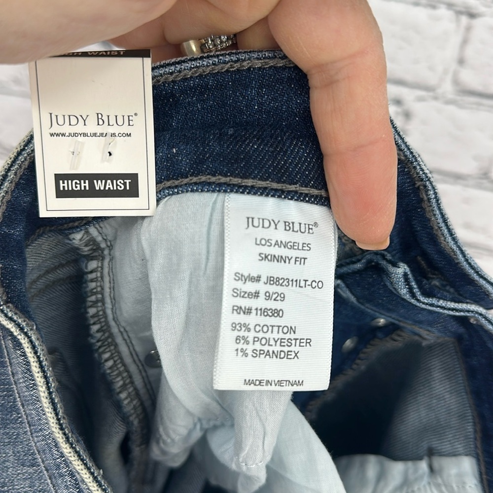 JUDY BLUE Skinny Fit High-Waisted Distressed Denim Jeans 9/29 Light Blue *NWT* - Picture 9 of 11